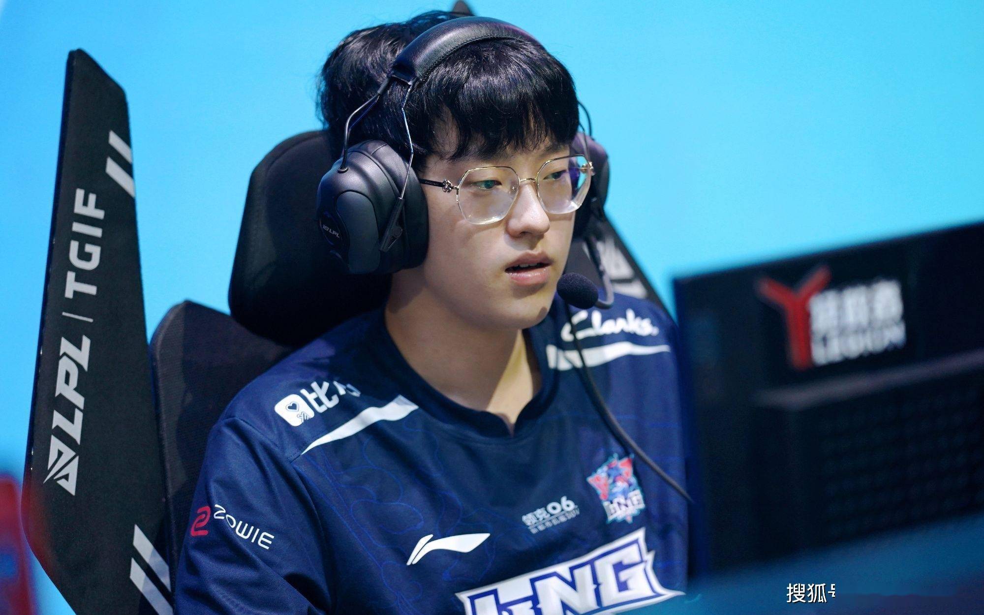 瑞士队小组出线 瑞士队小组出线