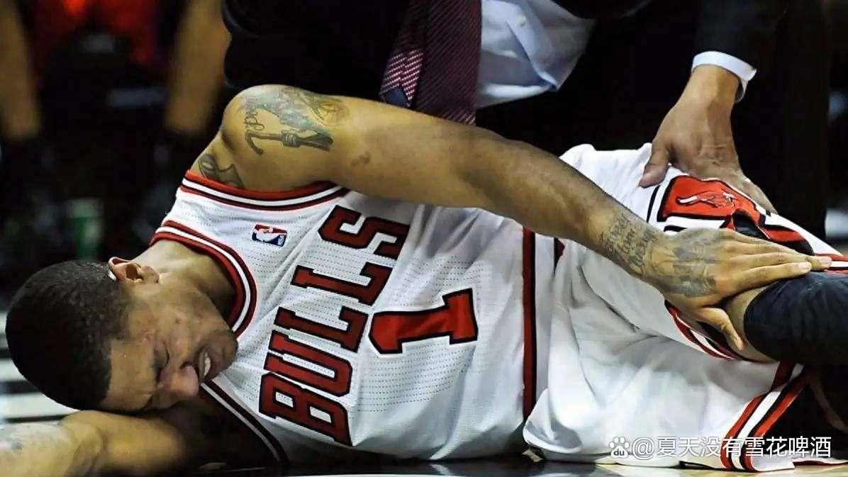 包含今晚体能课后;芝加哥公牛伤情更新备战CBA常规赛;气氛紧张;轮换策略成焦点的词条 包含今晚体能课后;芝加哥公牛伤情更新备战CBA常规赛;气氛紧张;轮换策略成焦点的词条