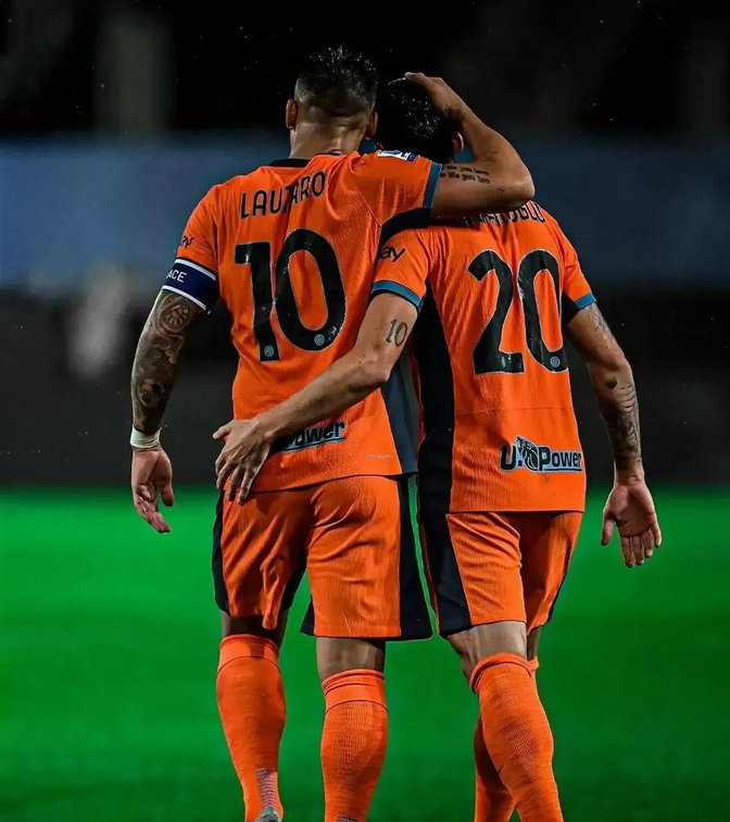 注册入口包含里程碑夜！埃因霍温门线救险；荷甲加时末段刷纪录；球迷炸锅；赛季目标并未改变的词条