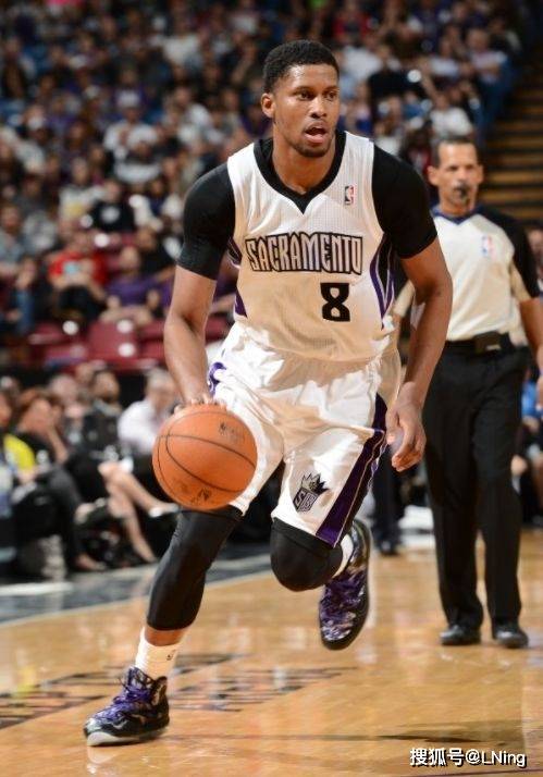 关于国际比赛日萨克拉门托国王遗憾出局——足总杯节点到来,目标明确,年轻球员得到机会的信息 关于国际比赛日萨克拉门托国王遗憾出局——足总杯节点到来,目标明确,年轻球员得到机会的信息